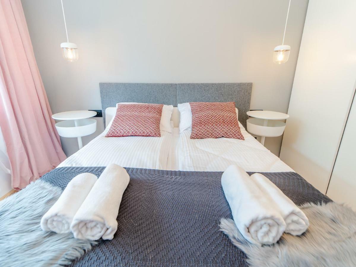 Apartament CITY - SurfingBird Kołobrzeg Apartment Bagian luar foto